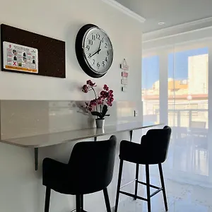  Apartment By Promenade And